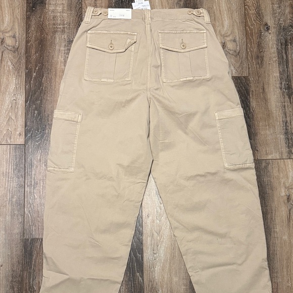 American Eagle Outfitters Men's Khaki Cargo Pants - Picture 3 of 4